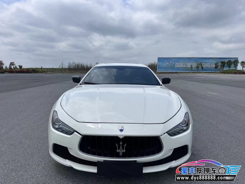 15年玛莎拉蒂Ghibli轿车抵押车出售