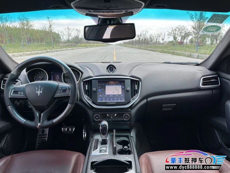 15年玛莎拉蒂Ghibli轿车抵押车出售