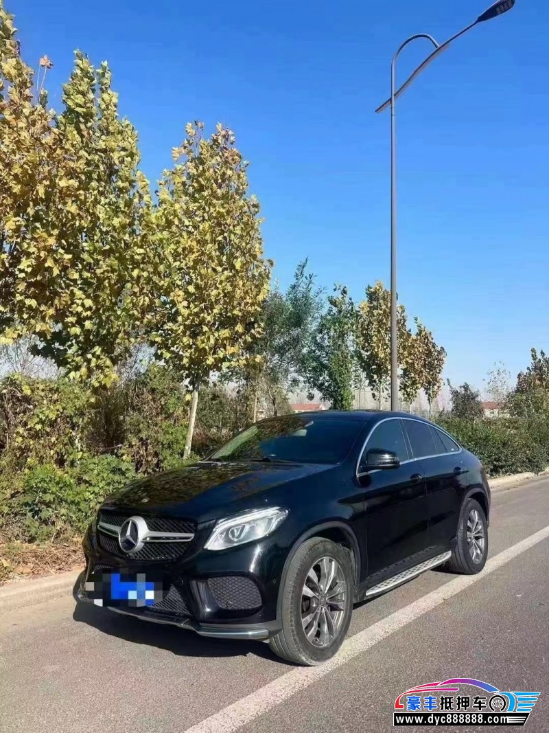 16年奔驰GLE轿车抵押车出售