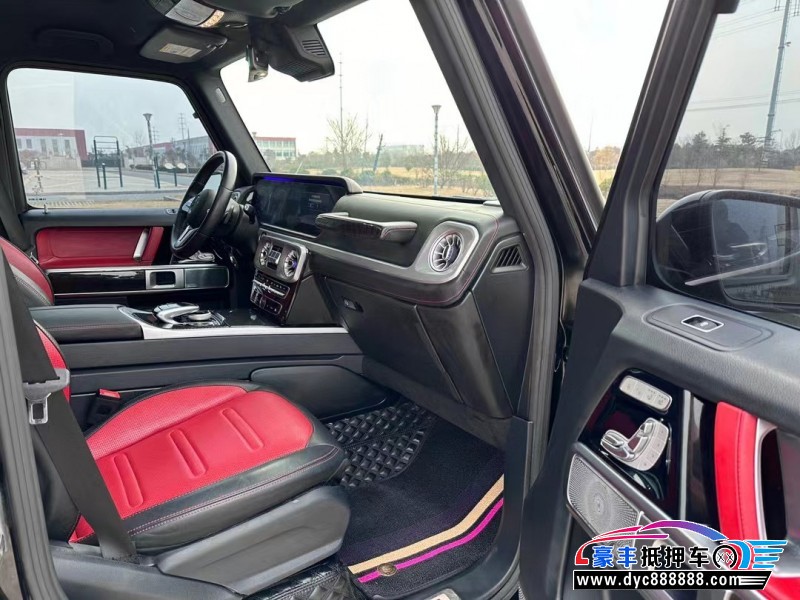 20年奔驰G轿车抵押车出售