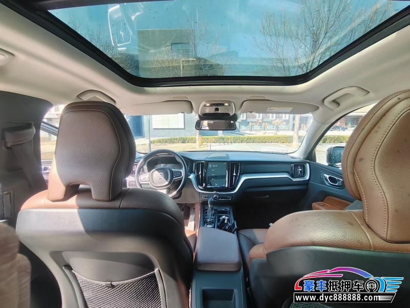 19年沃尔沃XC60SUV抵押车出售