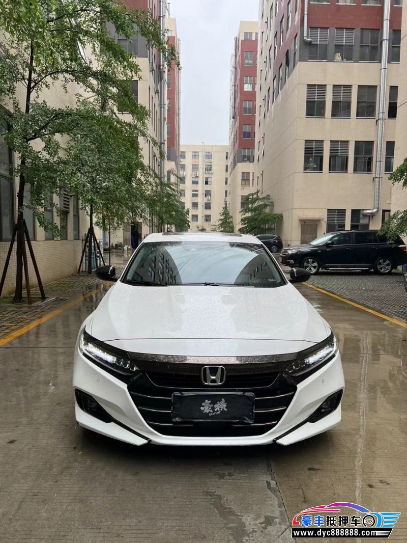 22年本田雅阁轿车抵押车出售