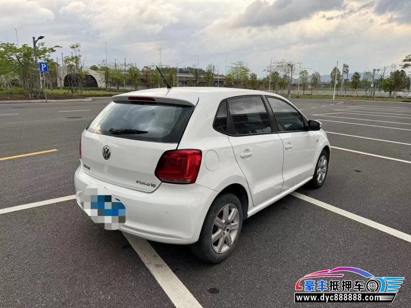13年大众polo轿车抵押车出售