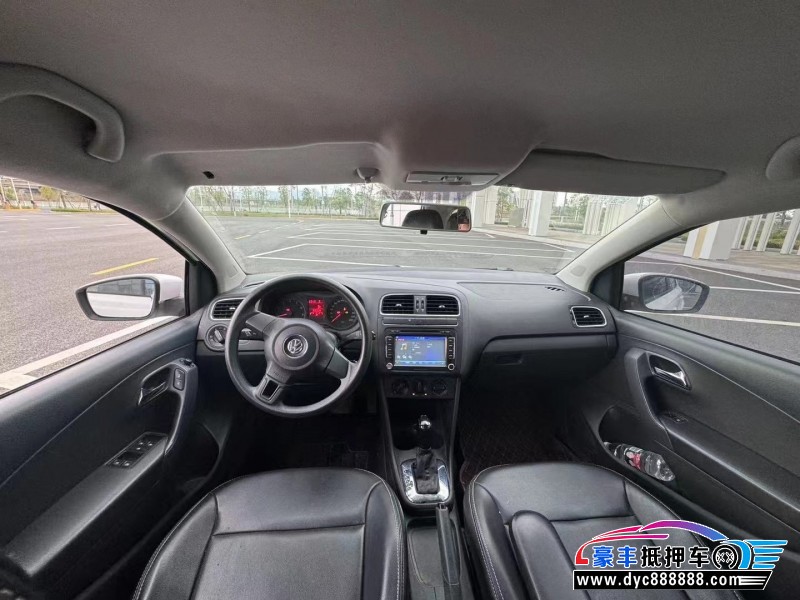 13年大众polo轿车抵押车出售