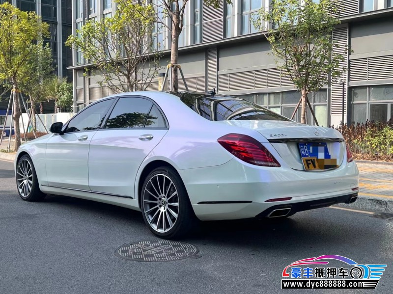 14年奔驰S轿车抵押车出售