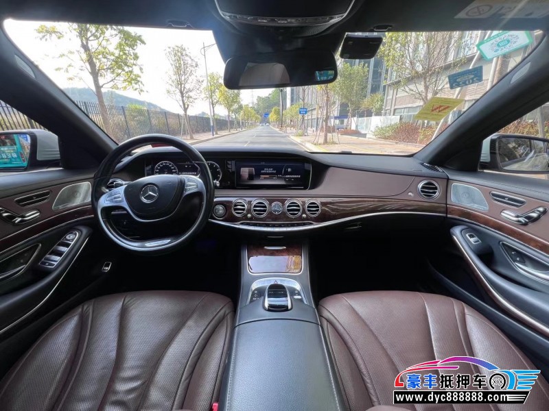 14年奔驰S轿车抵押车出售