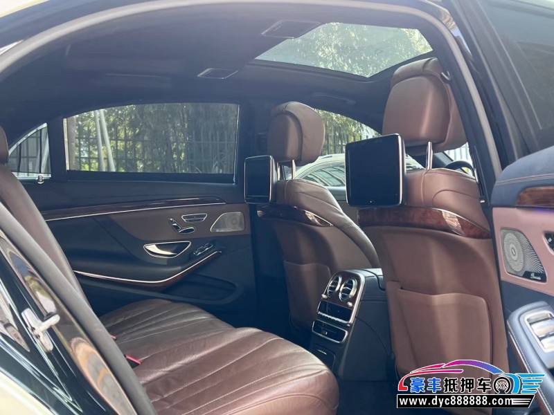 14年奔驰S轿车抵押车出售