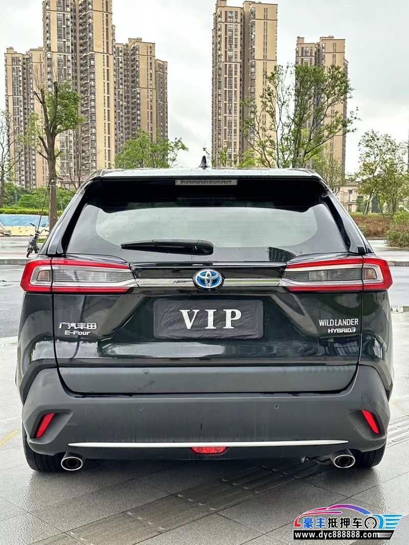 22年丰田威兰达轿车抵押车出售