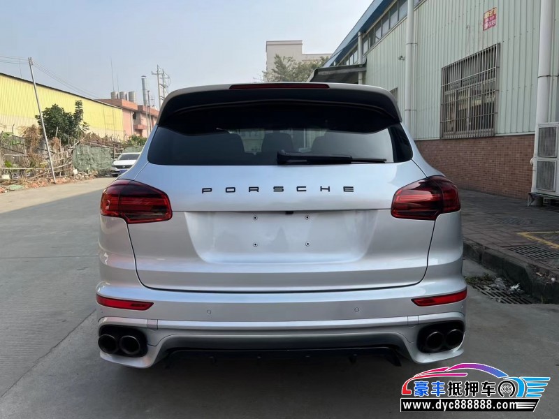 18年保时捷卡宴轿车抵押车出售