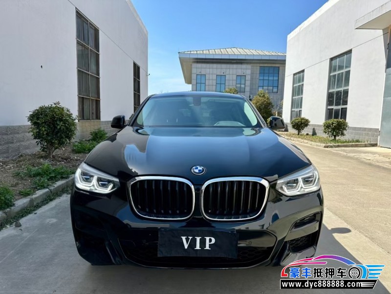 21年宝马X4SUV抵押车出售