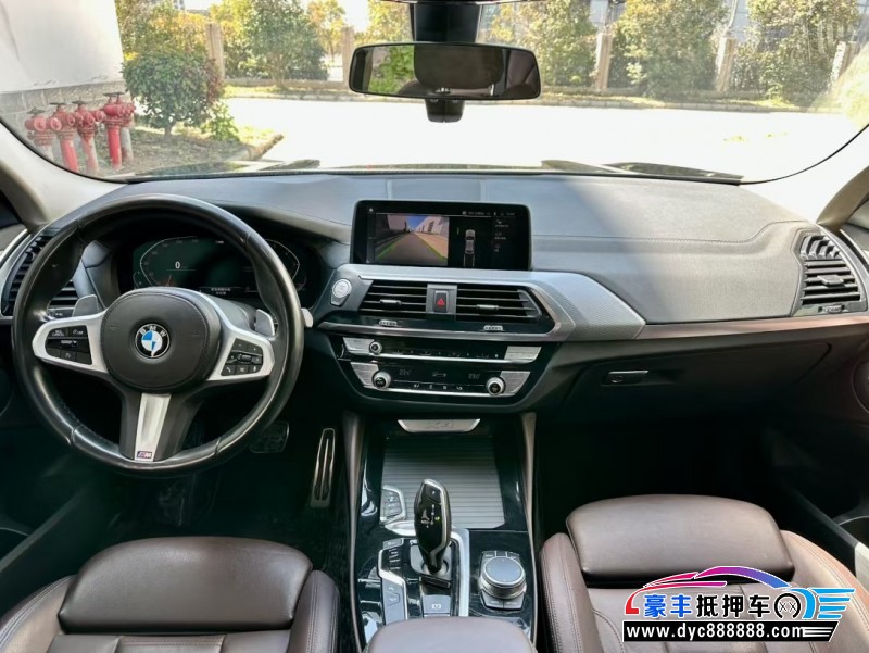 21年宝马X4SUV抵押车出售