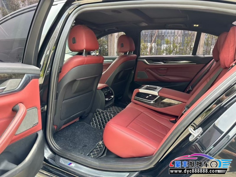 19年宝马5系轿车抵押车出售