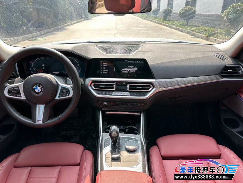 21年宝马3系轿车抵押车出售