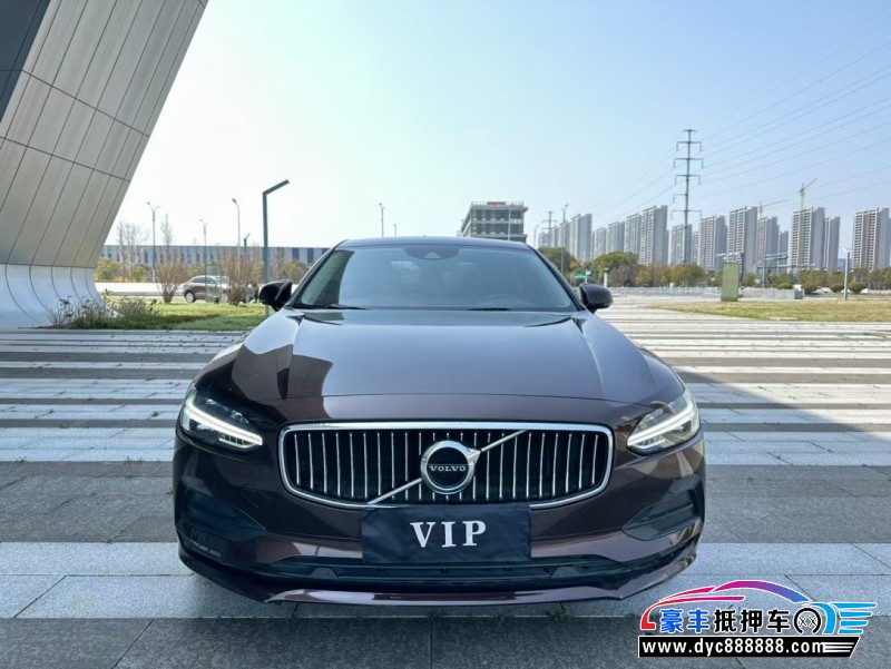 17年沃尔沃S90轿车抵押车出售