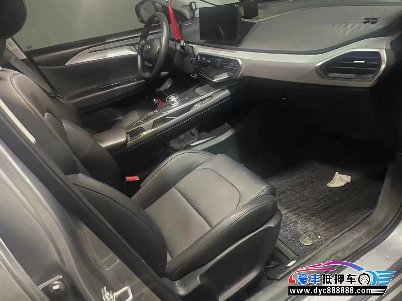 24年吉利几何轿车抵押车出售