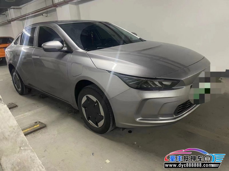 24年吉利几何轿车抵押车出售