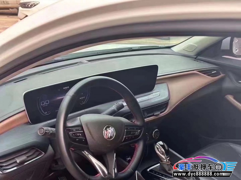 22年别克威朗轿车抵押车出售