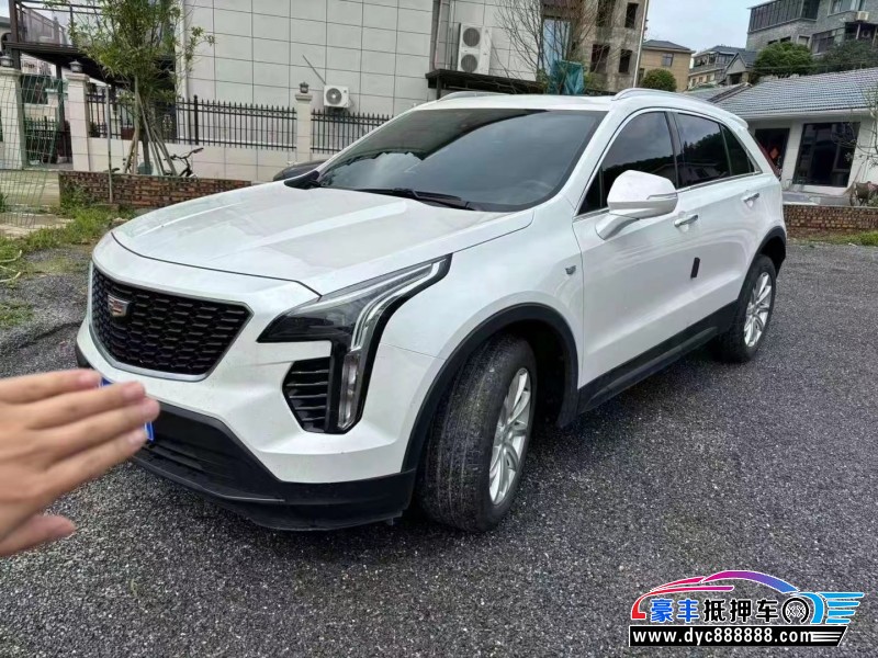22年凯迪拉克XT4轿车抵押车出售