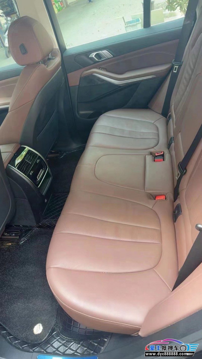 21年宝马X5轿车抵押车出售