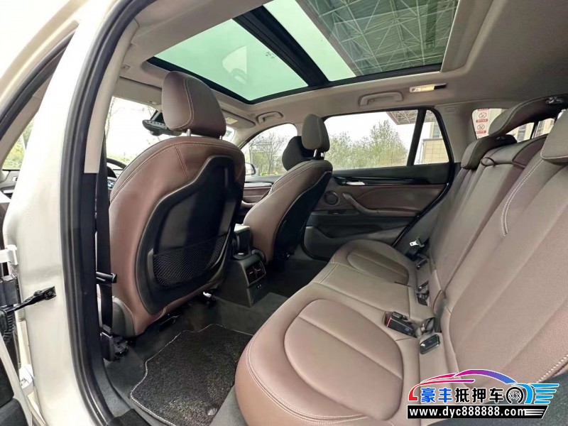 20年宝马X1轿车抵押车出售