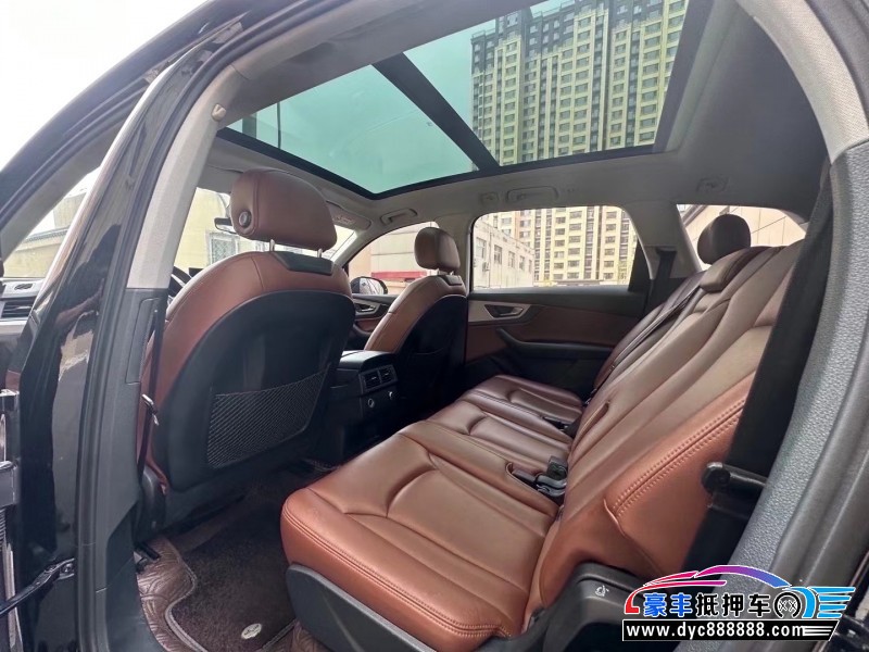 19年奥迪Q7轿车抵押车出售