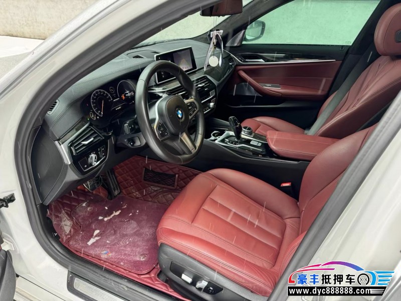 19年宝马5系轿车抵押车出售