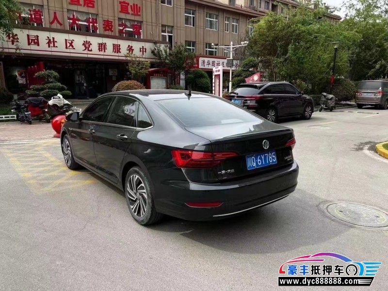 22年大众速腾轿车抵押车出售