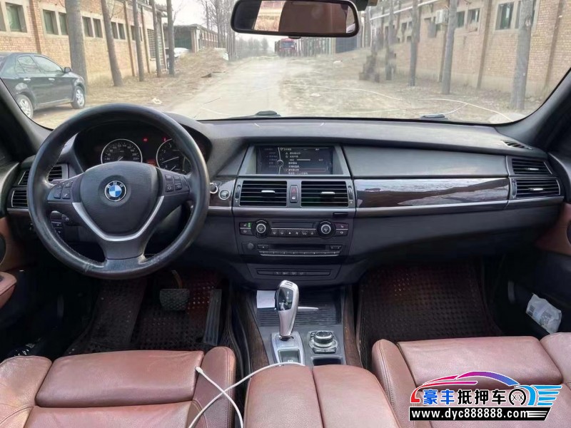 14年宝马X5轿车抵押车出售