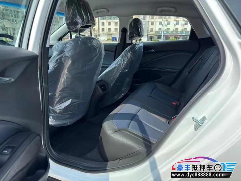 24年别克微蓝轿车抵押车出售