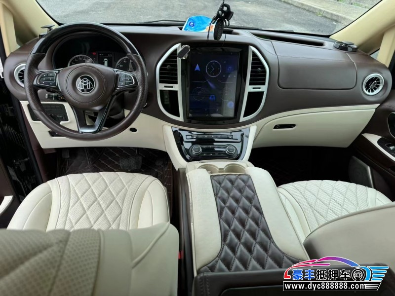 20年奔驰威霆轿车抵押车出售