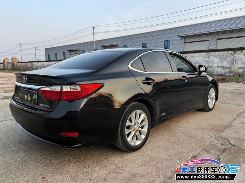 15年雷克萨斯ES轿车抵押车出售