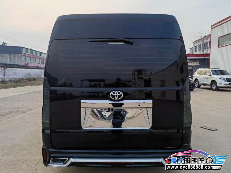 21年丰田海狮轿车抵押车出售