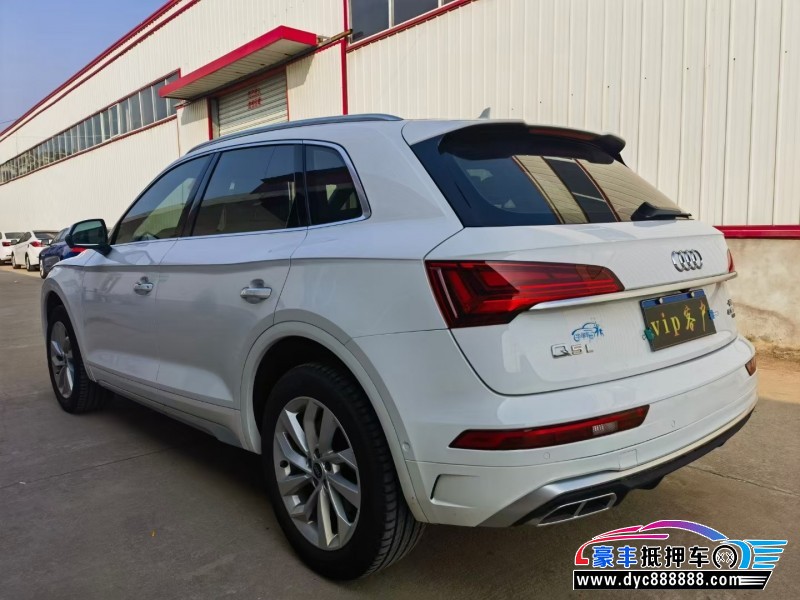 22年奥迪Q5轿车抵押车出售