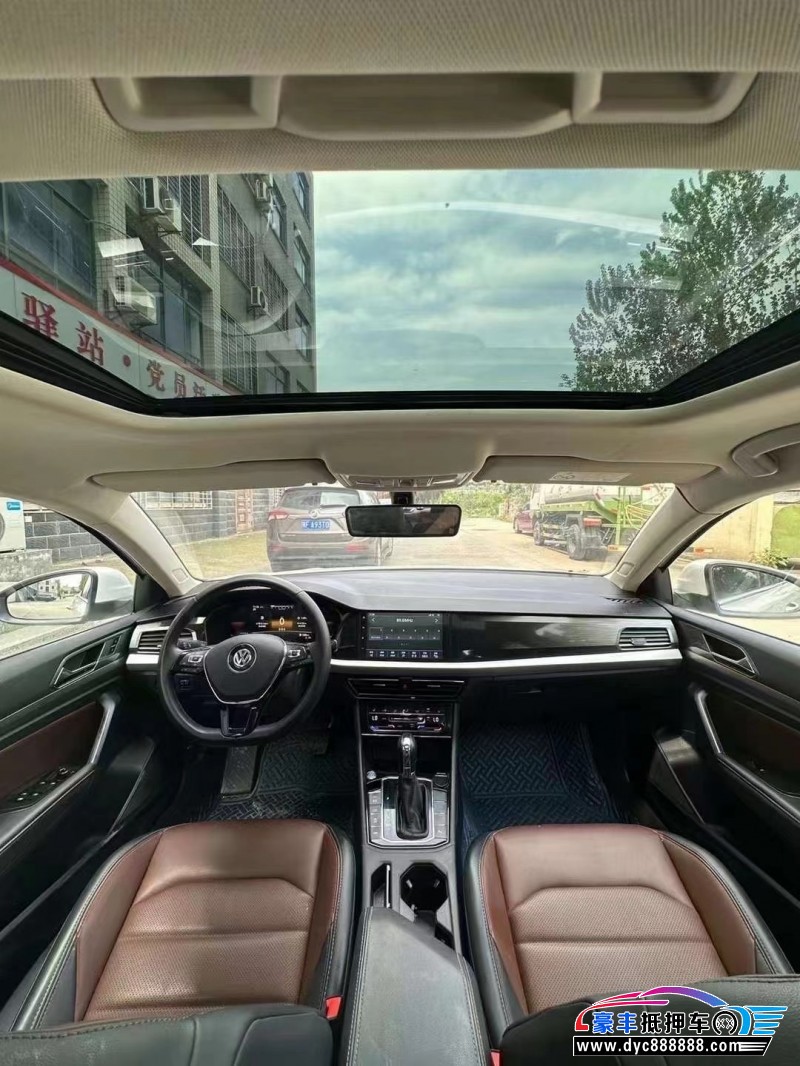 22年大众朗逸轿车抵押车出售