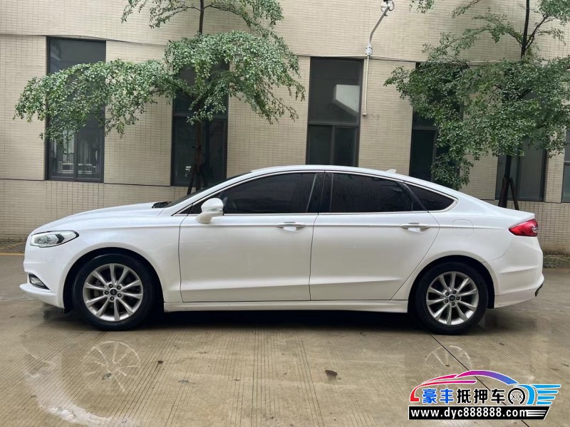 17年福特蒙迪欧轿车抵押车出售