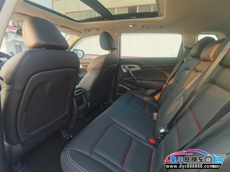 20年吉利博越轿车抵押车出售