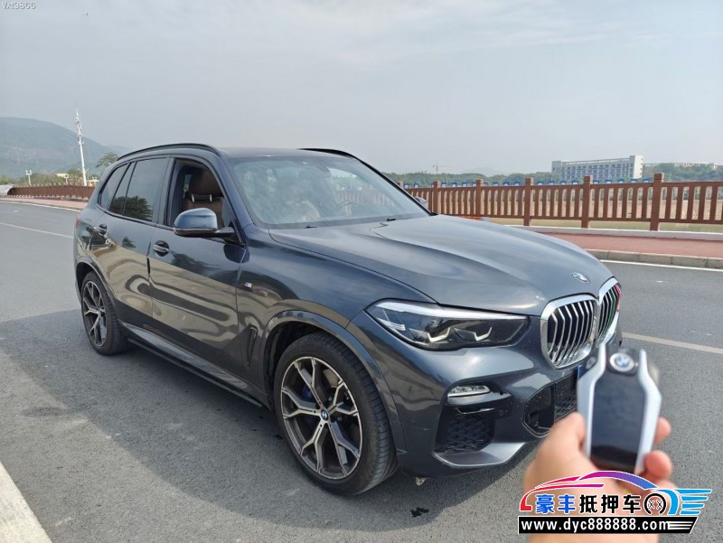 19年宝马X5轿车抵押车出售
