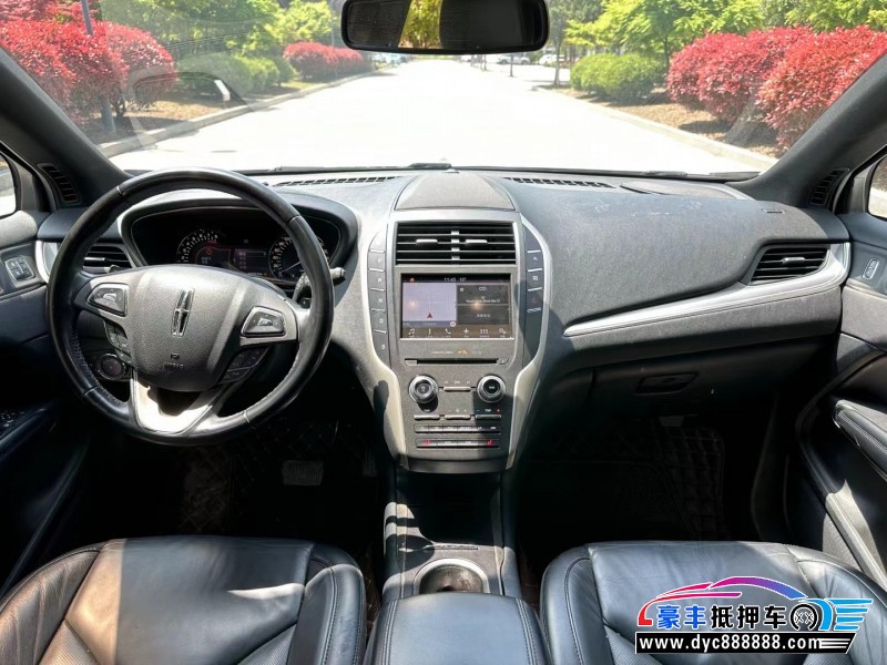 18年林肯MKC轿车抵押车出售