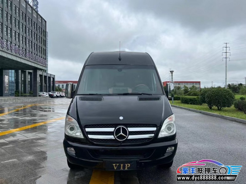 14年奔驰斯宾特轿车抵押车出售