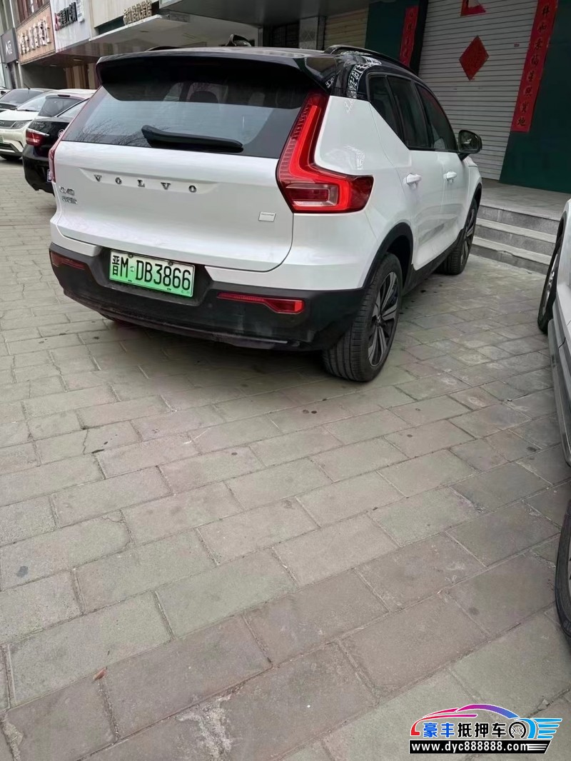 23年沃尔沃XC40SUV抵押车出售