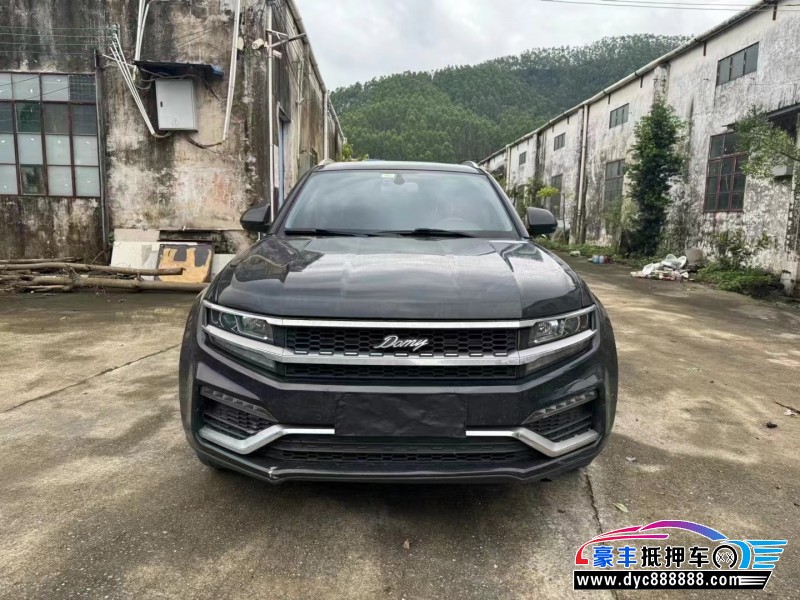 17年众泰大迈X7轿车抵押车出售