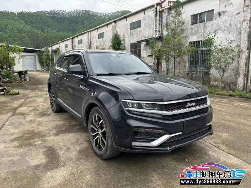 17年众泰大迈X7轿车抵押车出售