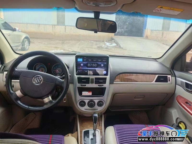 17年别克凯越轿车抵押车出售