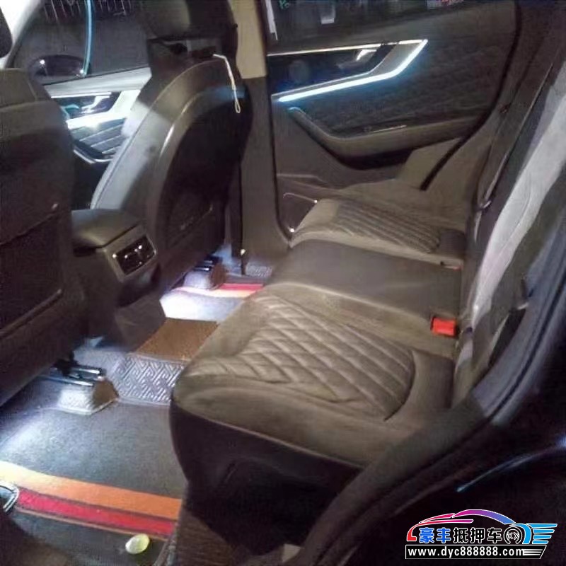 21年红旗HS5轿车抵押车出售