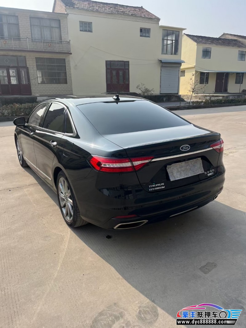 21年福特金牛座轿车抵押车出售