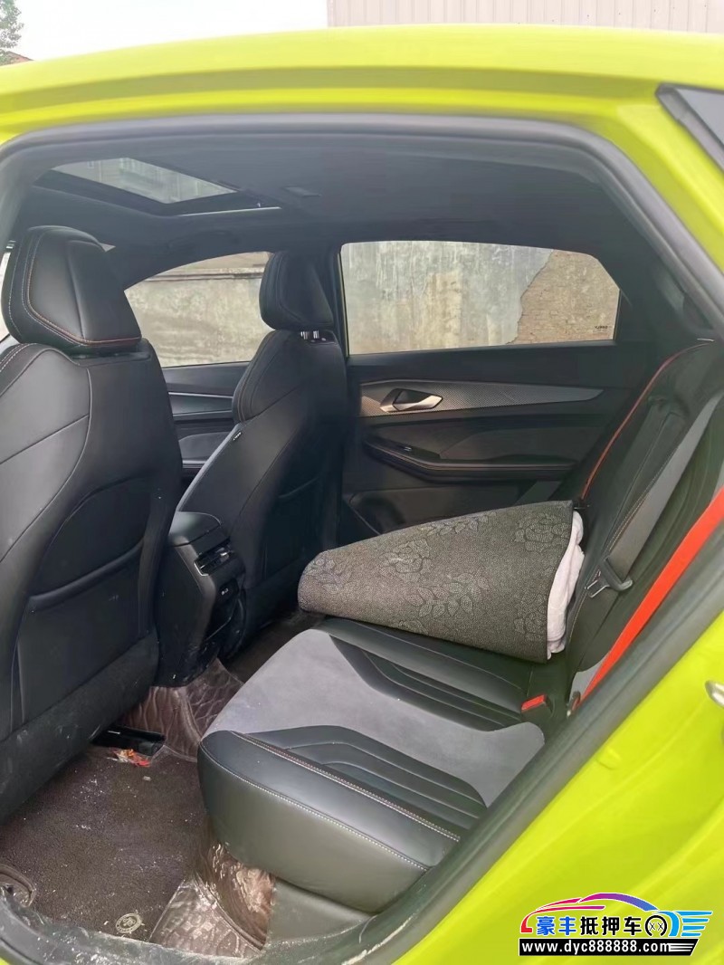 23年吉利缤瑞轿车抵押车出售