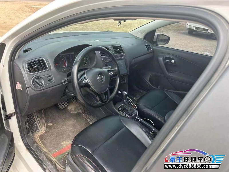 18年大众polo轿车抵押车出售