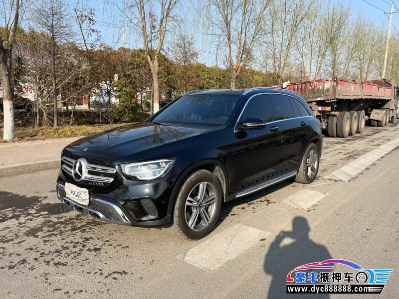 21年奔驰GLC轿车抵押车出售