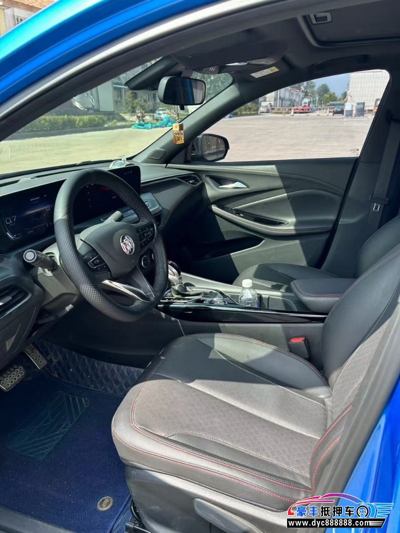 22年别克威朗轿车抵押车出售