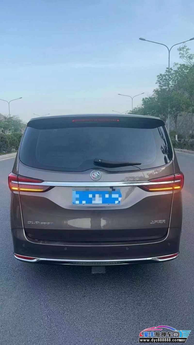 22年别克GL8轿车抵押车出售